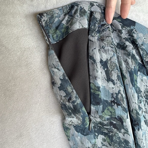 Charter‎ Club 100% Silk Skirt Womens Petite 14 Blue Watercolor Cottagecore Money - Picture 8 of 8